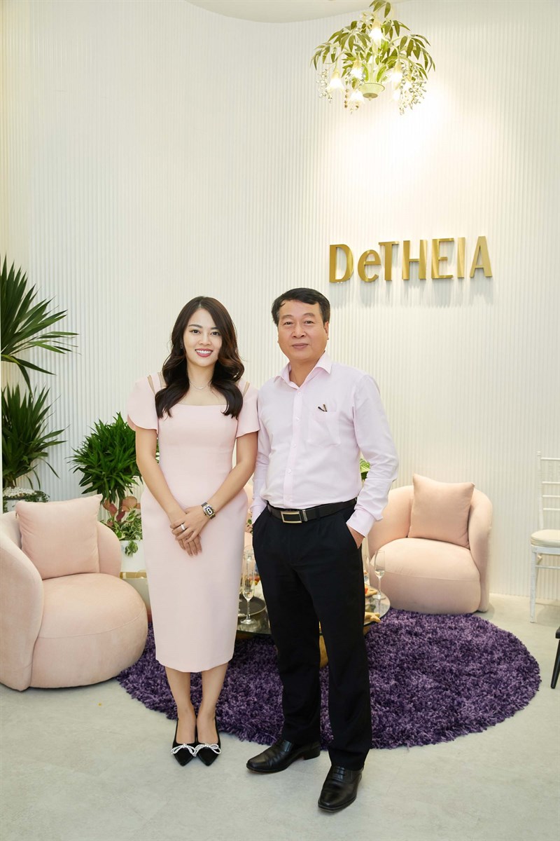 Grand Opening DeTHEIA